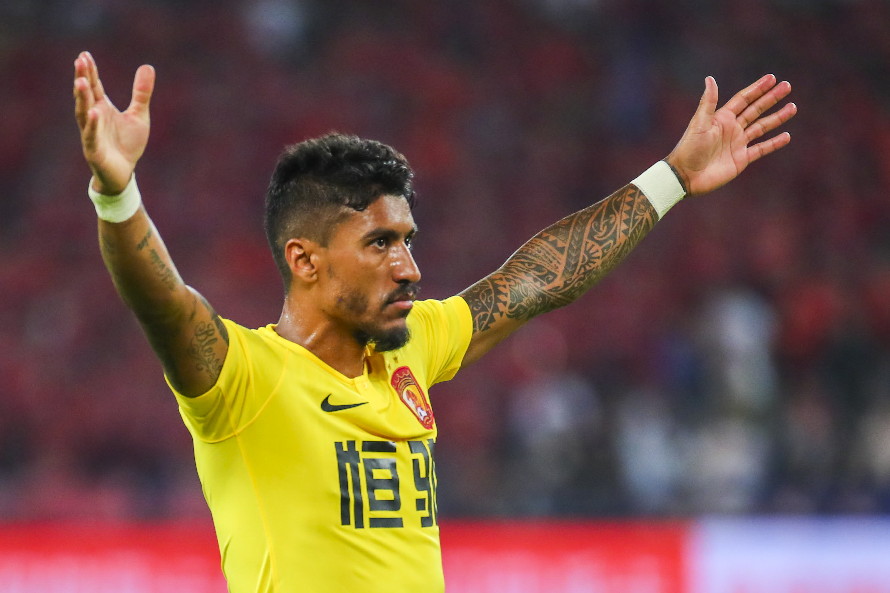 توتنهام وليفربول مباشر اليوممواجهة نارية في الدوري الإنجليزي  